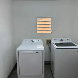 Apartment Ocean Breeze & Views -, Five Islands Village