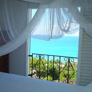 Villa Aloe, Five Islands Village
